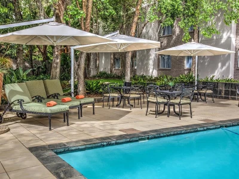 Multifamily Communities outdoor shade application